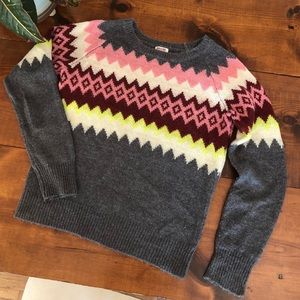 Mossimo gray print sweater